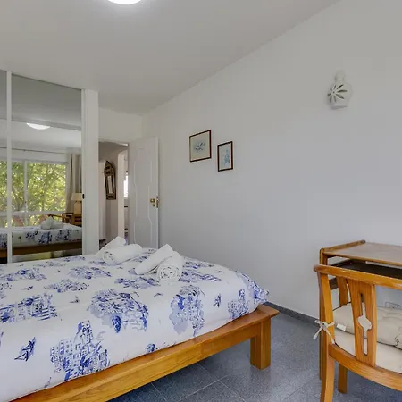 Meia - A008 Apartamento